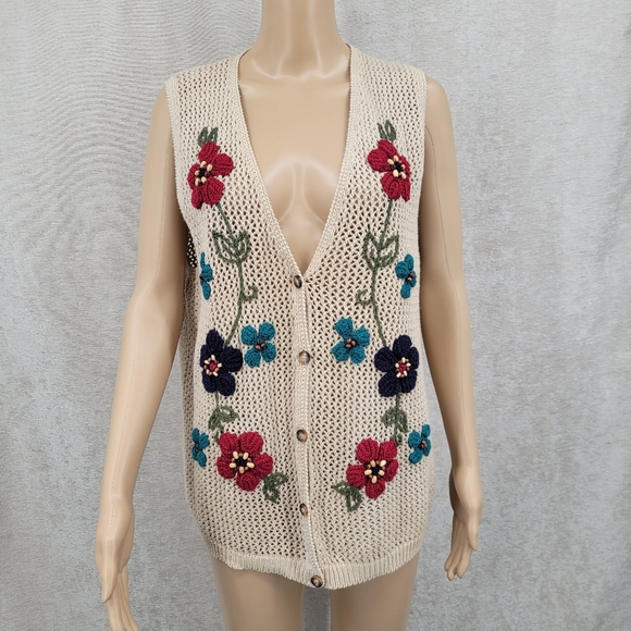 Jantzen Oatmeal Cream V-Neck Sweater Vest with 2D Knit Floral Design Beaded Boho - Picture 1 of 7